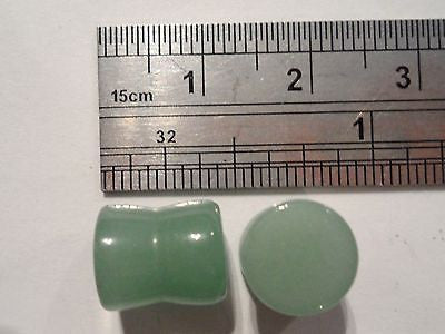 2 Pieces Pair Green Jade Stone Double Flare Lobe Plugs 0 gauge 0g - I Love My Piercings!
