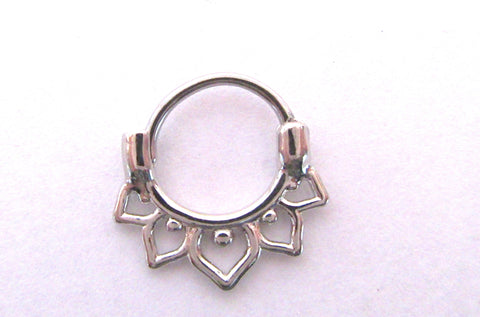 Daith Jewelry for Migraines Filigree Leaves Surgical Steel 18 gauge 8 mm diameter - I Love My Piercings!